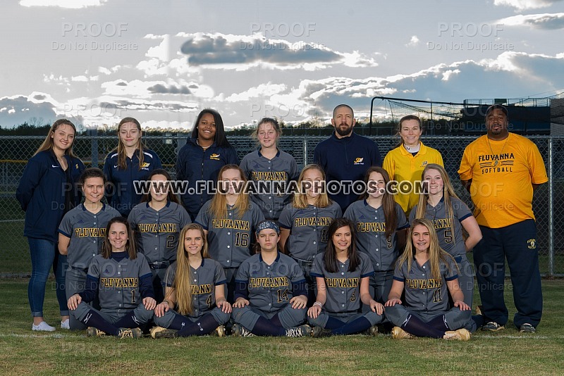 Varsity Softball - Team/Individual Photos